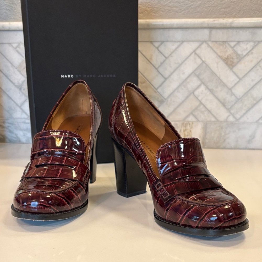 🌟MARC By Marc Jacobs🌟 Burgundy Patent Leather Heels 90s/Y2K